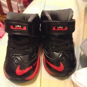 Baby lebrons